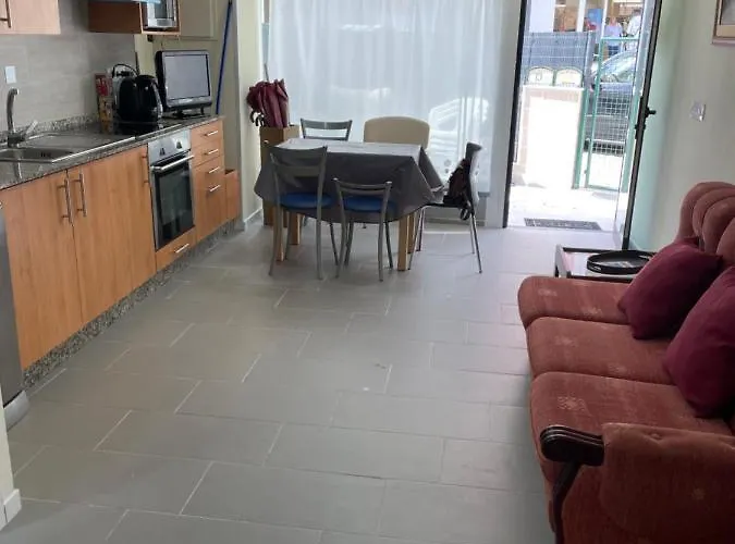 Centro Adosado ポンテベドラ