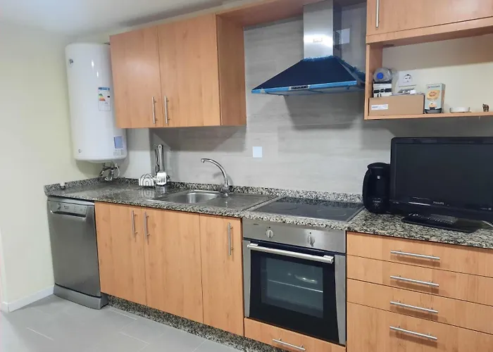 Centro Adosado بونتيفيذرا