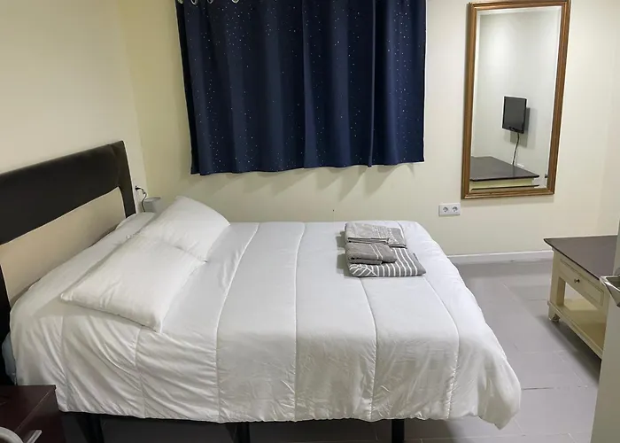 Centro Adosado * بونتيفيذرا